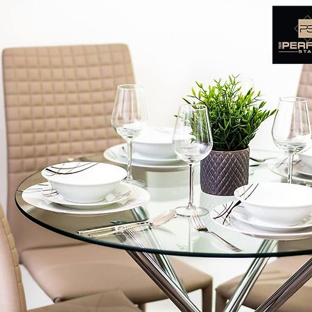 Luxe Modern Apartment By Your Perfect Stay Short Lets 伯明翰 外观 照片