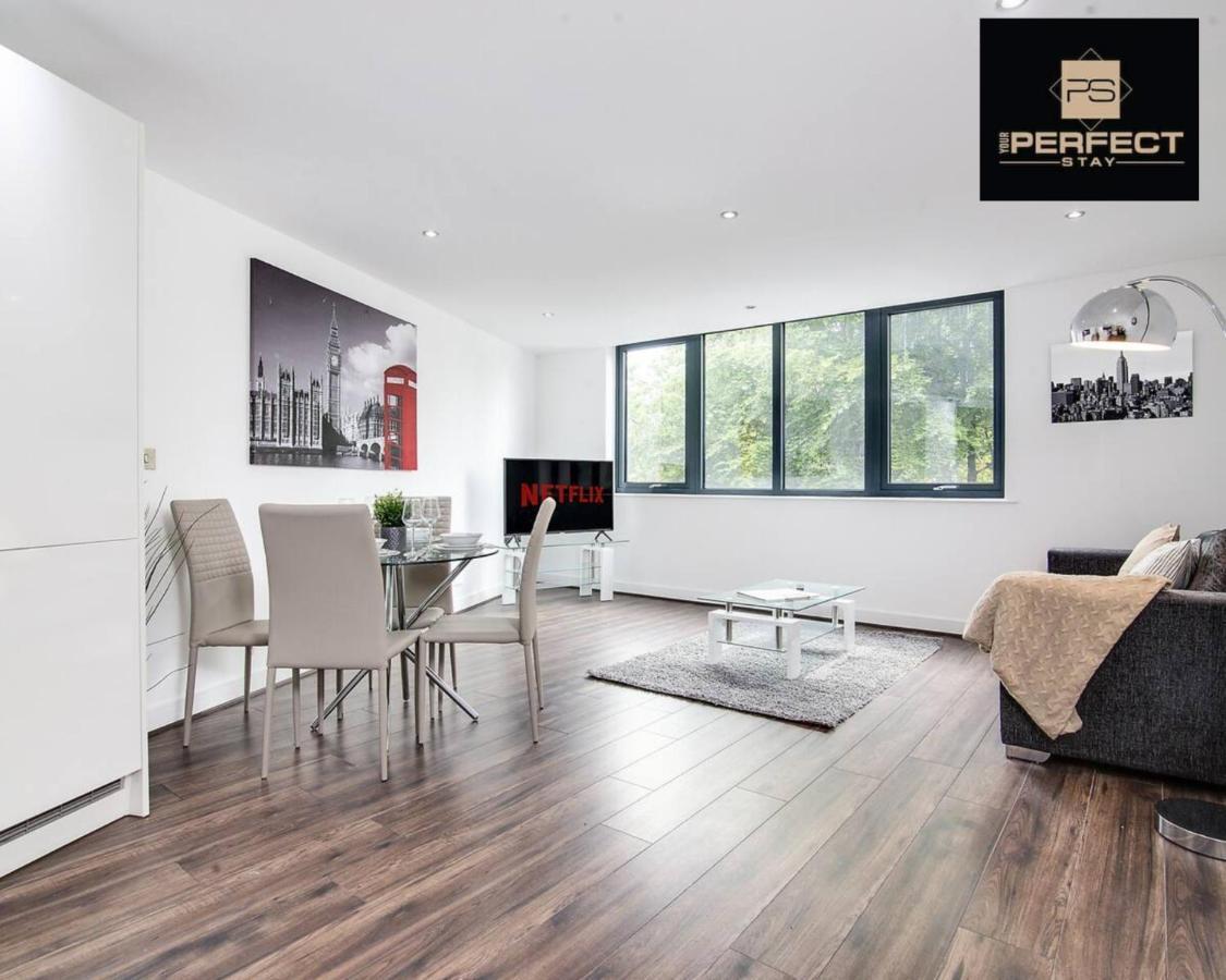 Luxe Modern Apartment By Your Perfect Stay Short Lets 伯明翰 外观 照片